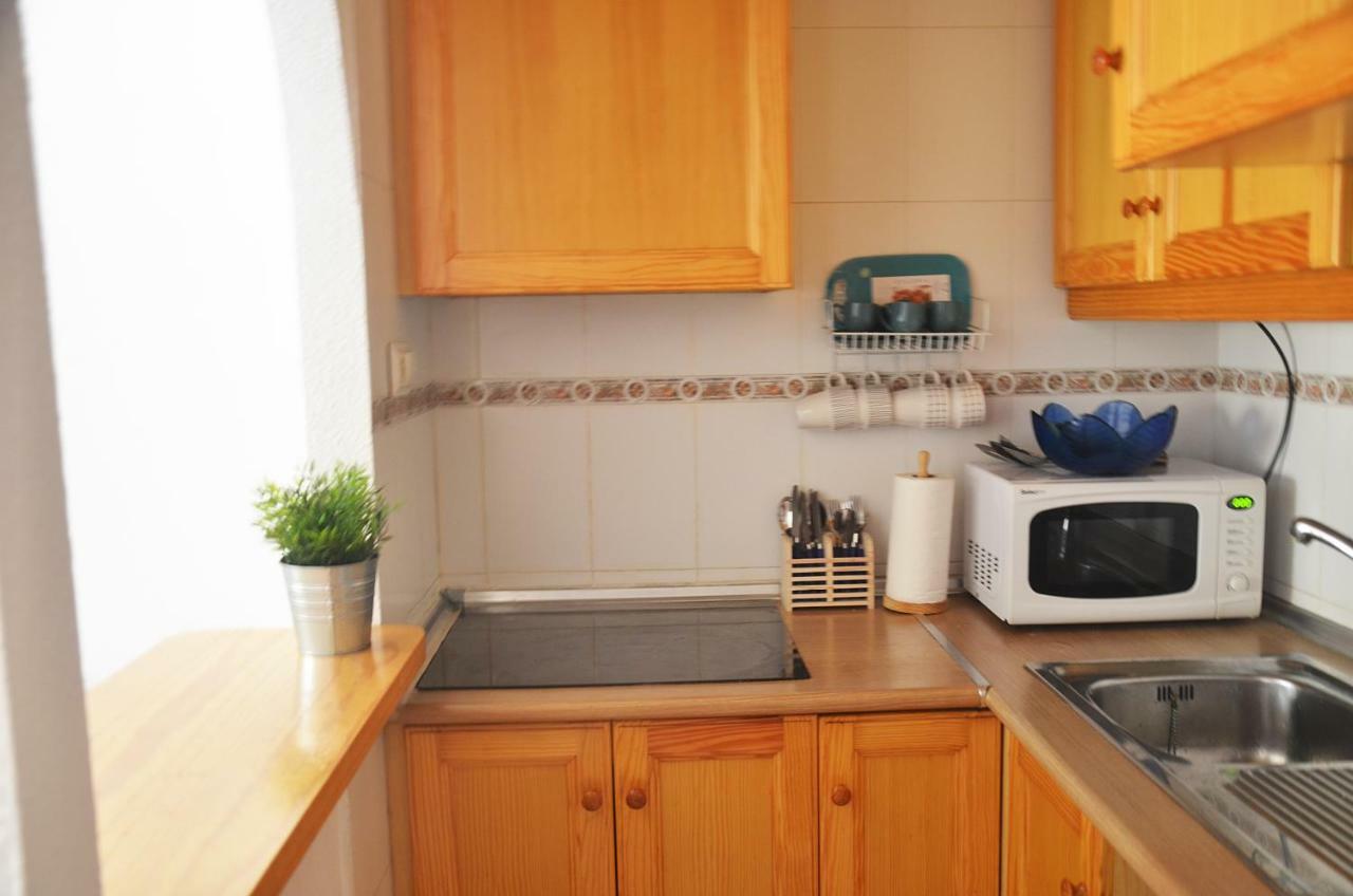 Pretty Studio With Swimming Pool Torrevieja Buitenkant foto