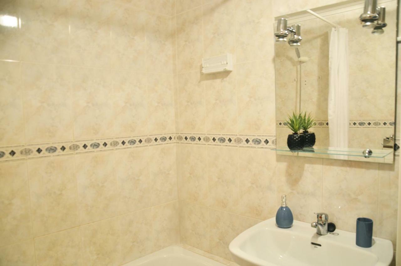 Pretty Studio With Swimming Pool Torrevieja Buitenkant foto